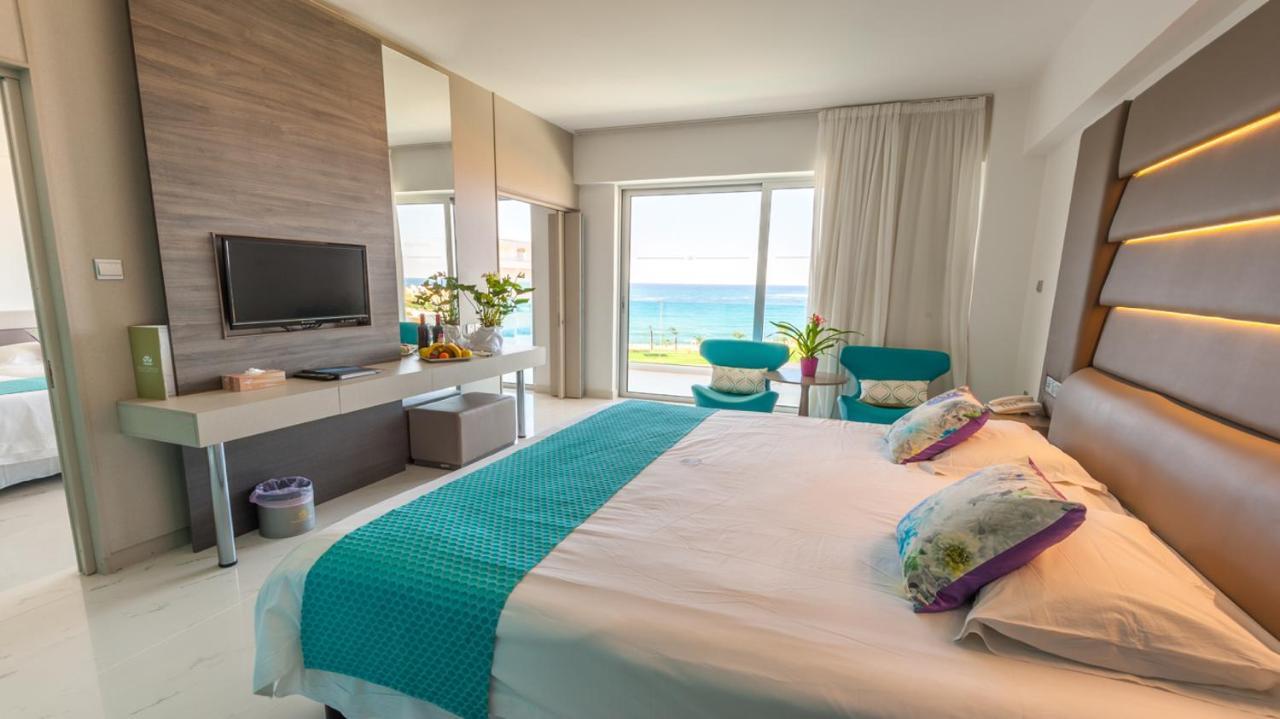 Family Suite Sea View