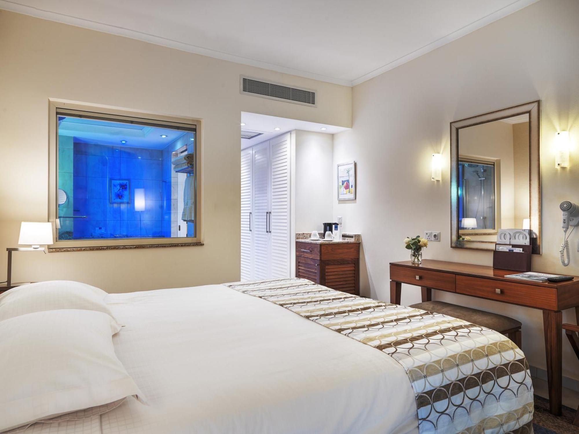 Single Room Side Sea View