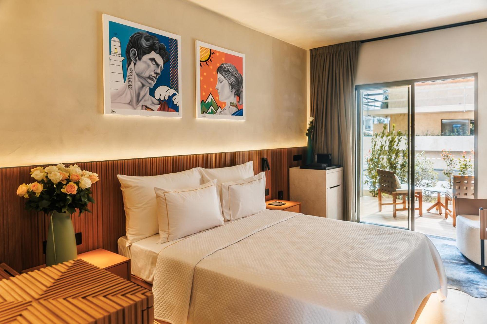 Magnolia Superior Room